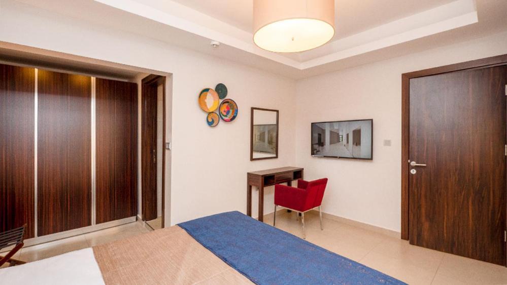 Souare Premium Hotel Конакри Экстерьер фото